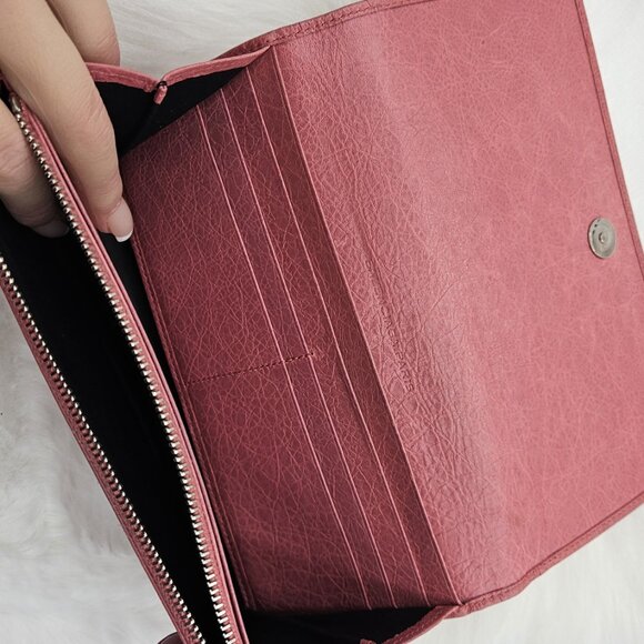 Balenciaga Light Pink Leather wallet - Picture 6 of 17